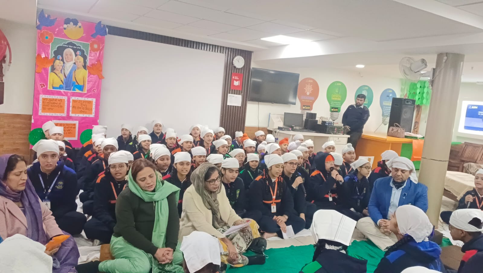Shraddhanand Balidan Diwas and Sahibzade Shaheedi Diwas celebrated at DAV